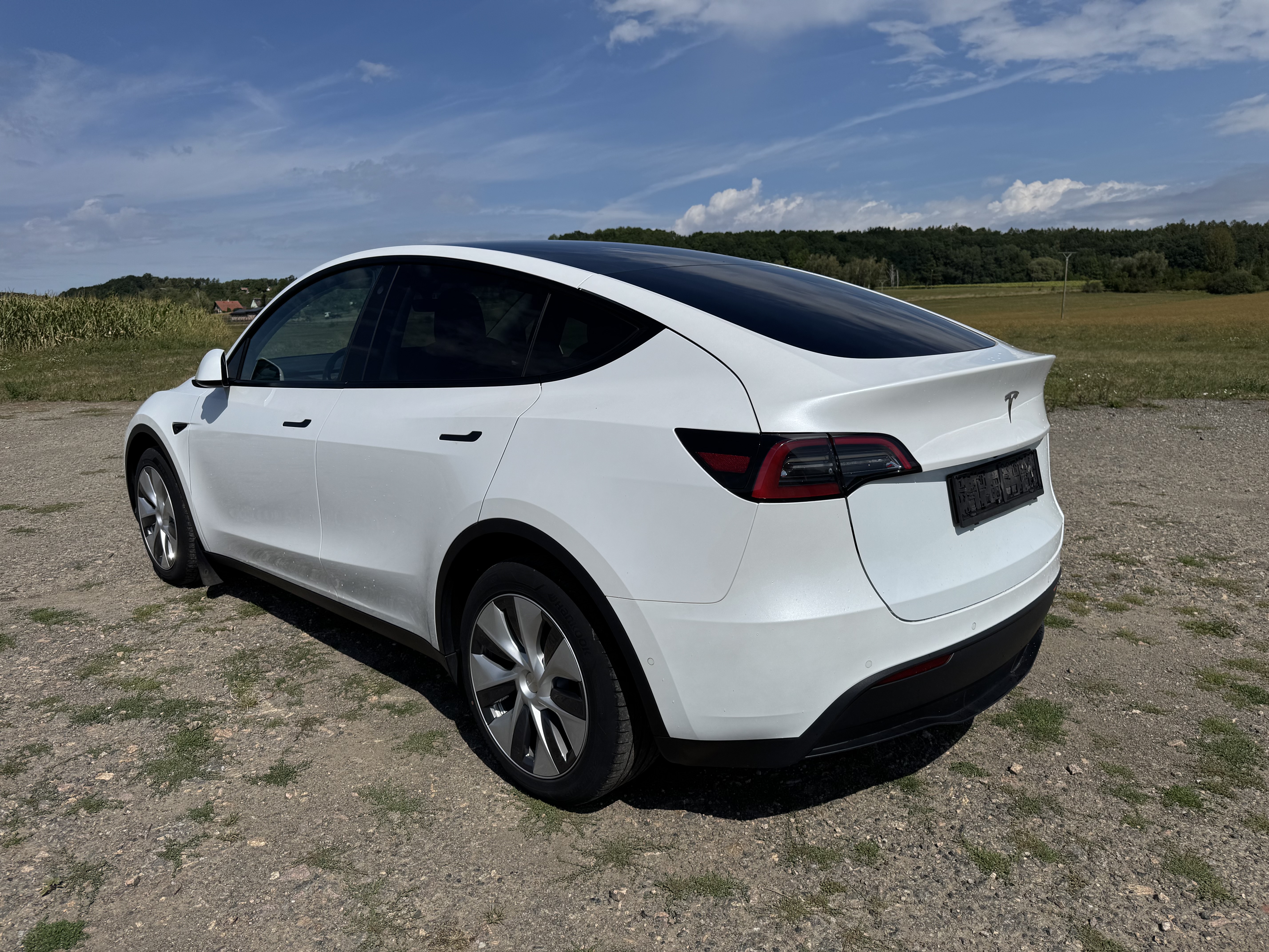 Fotografie vozu Tesla Model Y Long Range Dual Motor AWD