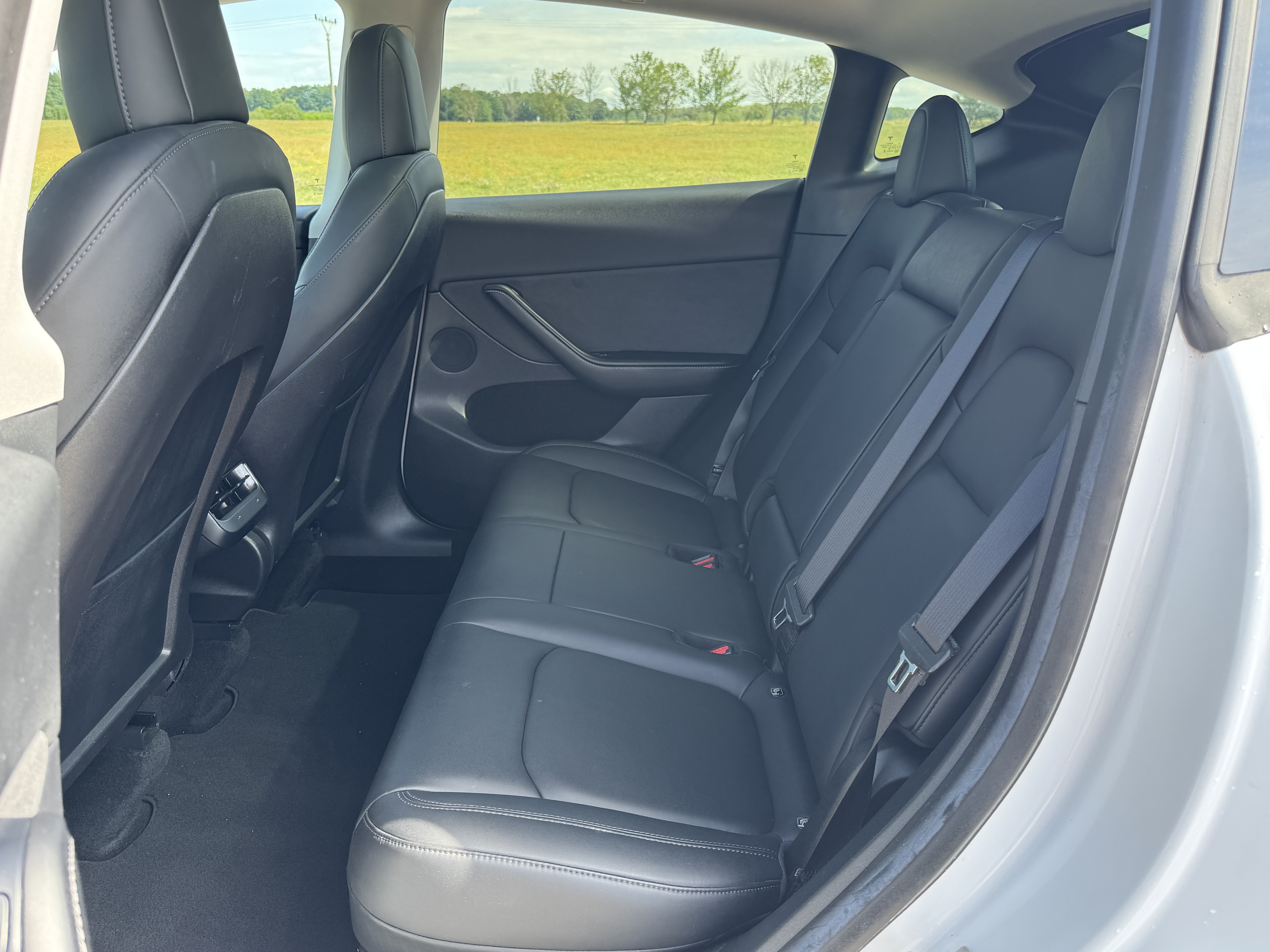 Fotografie vozu Tesla Model Y Long Range Dual Motor AWD