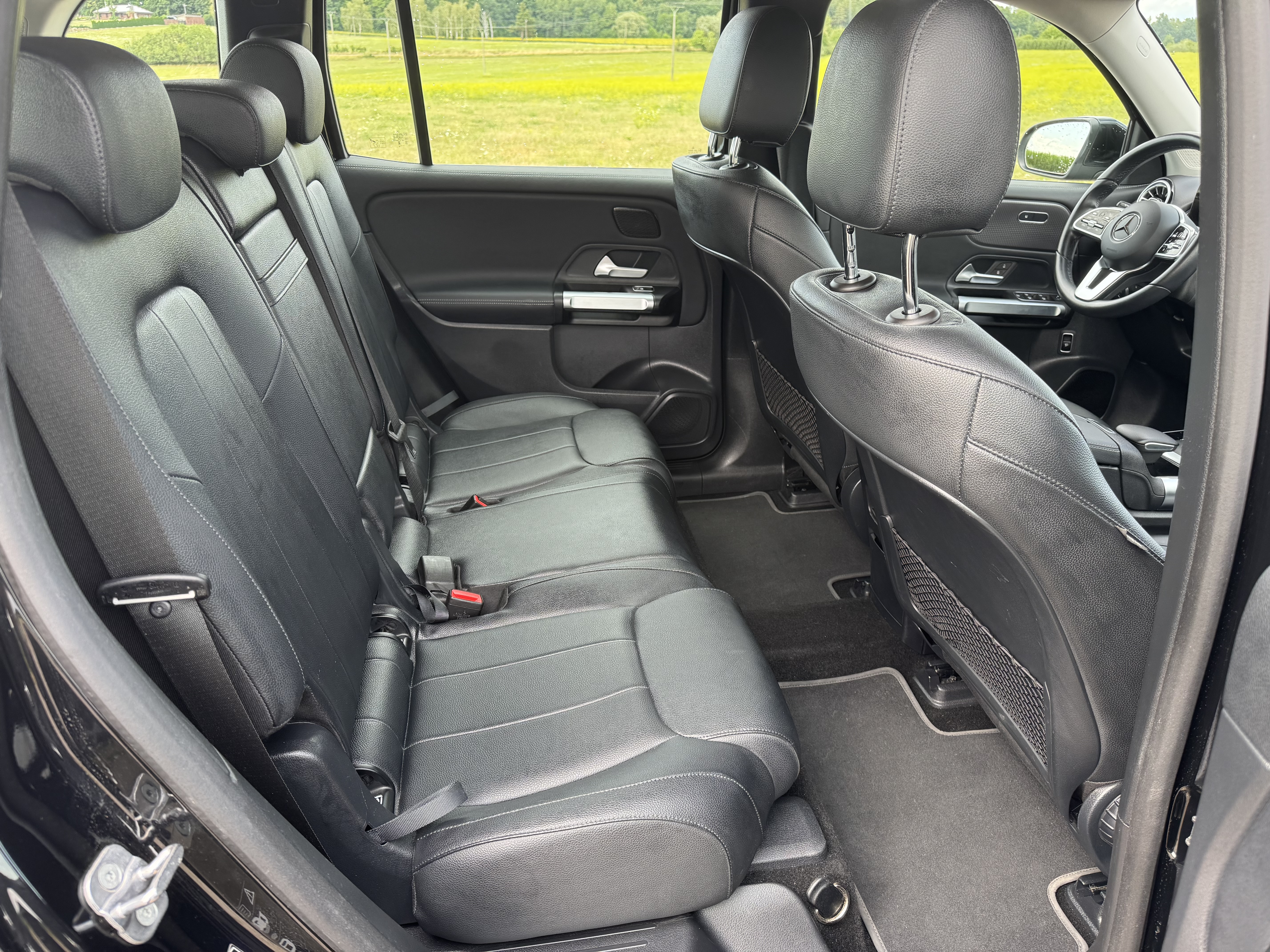 Fotografie vozu Mercedes-Benz EQB 250 (2023)