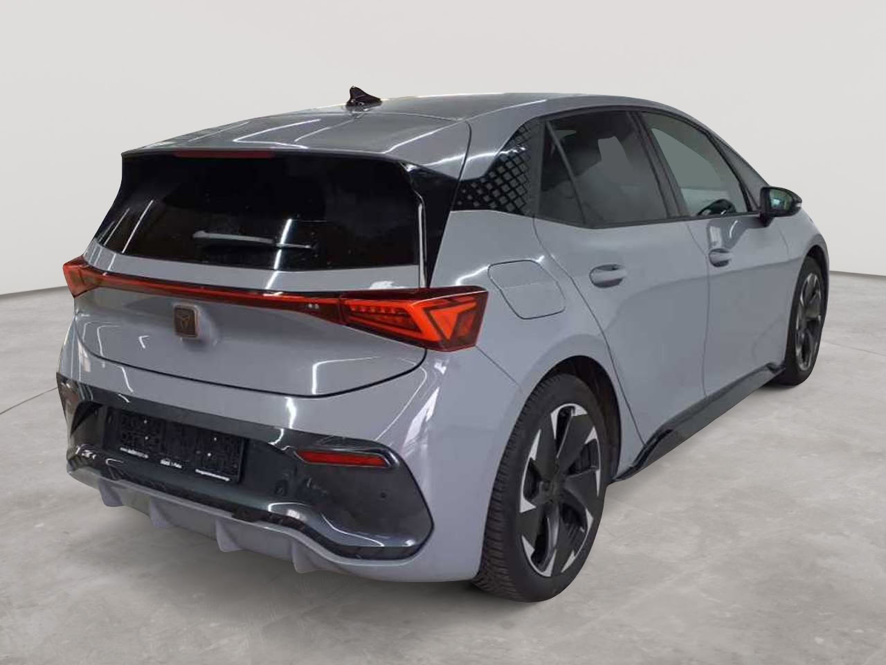 Fotografie vozu CUPRA Born 77 kWh (170 kW)