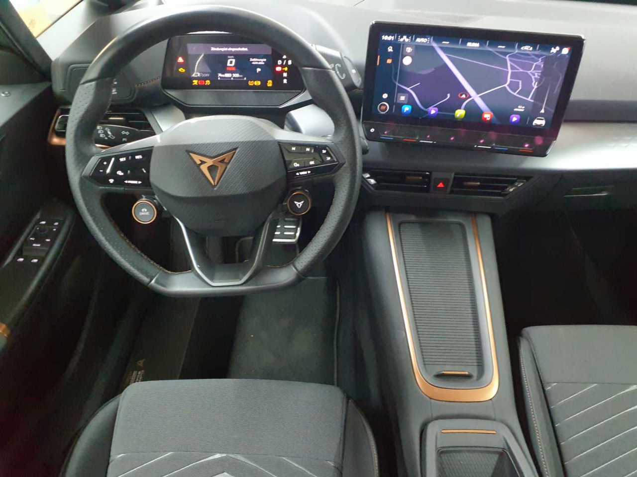 Fotografie vozu CUPRA Born 77 kWh (170 kW)