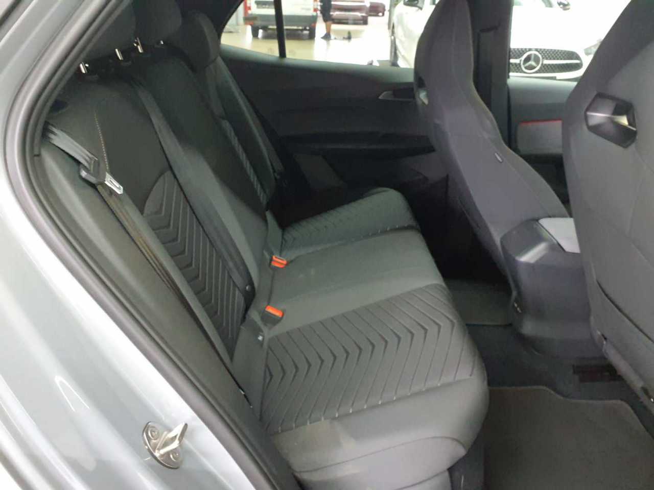 Fotografie vozu CUPRA Born 77 kWh (170 kW)