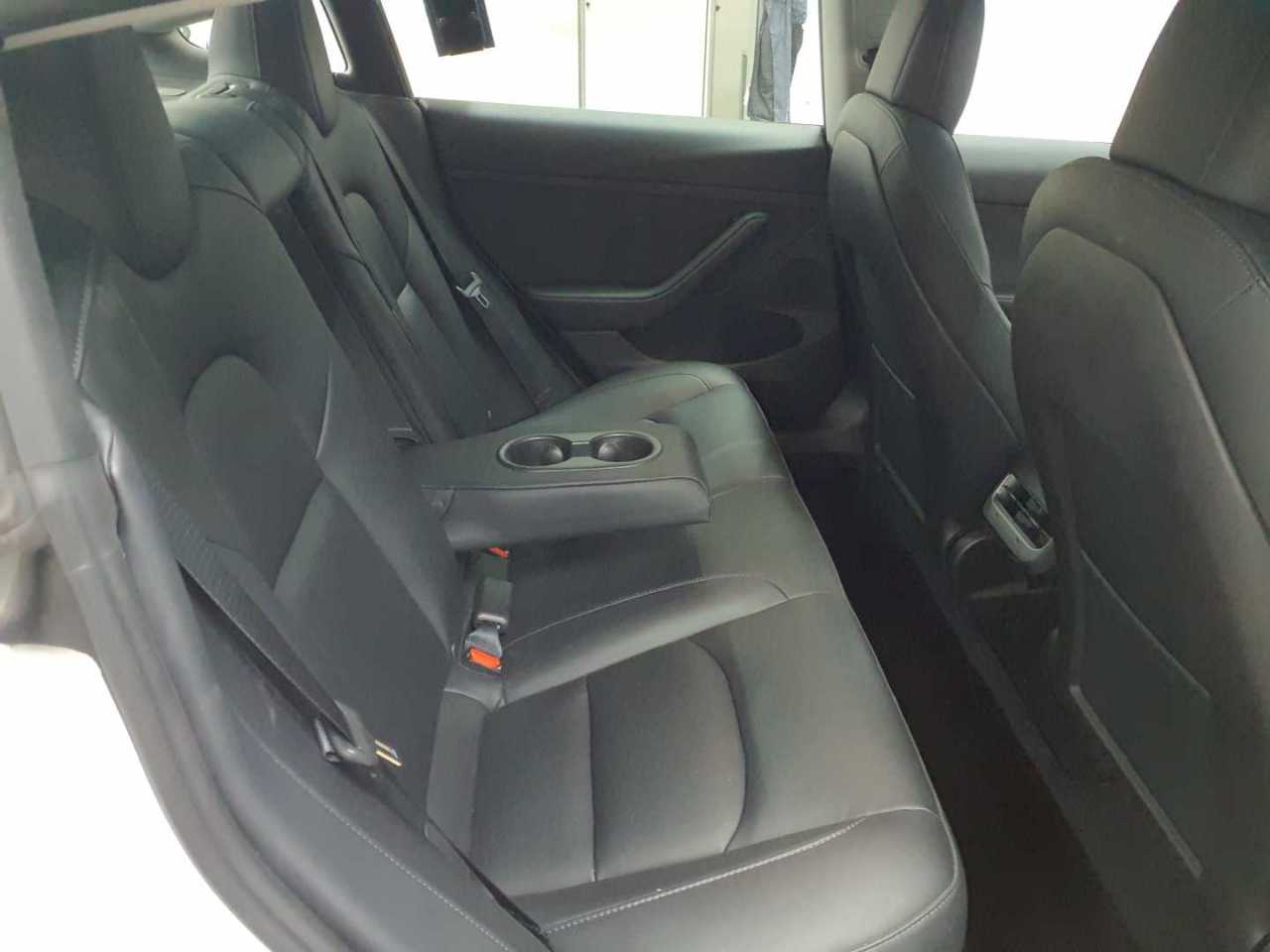 Photograph of Tesla Model 3 Long Range Performance AWD 377 kW