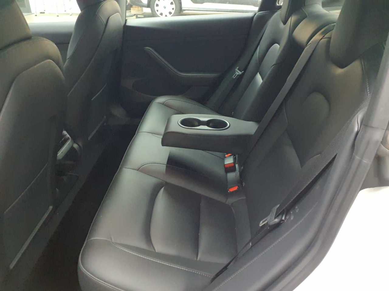 Photograph of Tesla Model 3 Long Range Performance AWD 377 kW